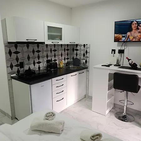 Garfield Family 2 Lägenhet *