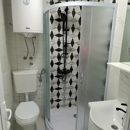 Garfield Family 2 Lägenhet Soko Banja