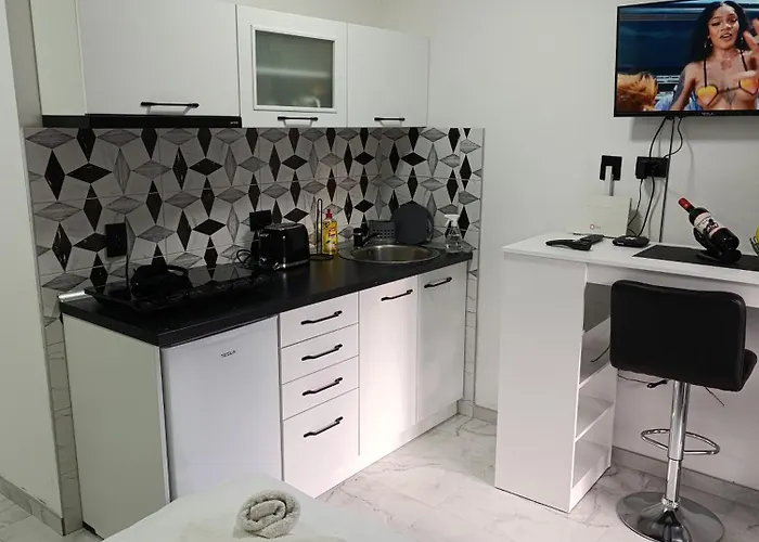 Garfield Family 2 Apartmán *